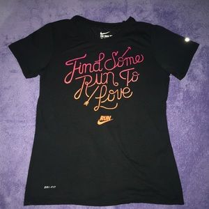 Nike short sleeve tshirt